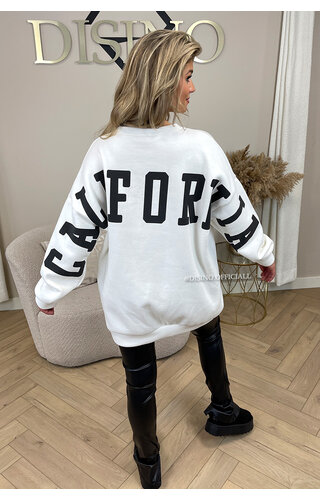 WHITE - 'CALIFORNIA ON MY BACK' - INSPIRED COMFY OVERSIZED SLOGAN SWEATER 