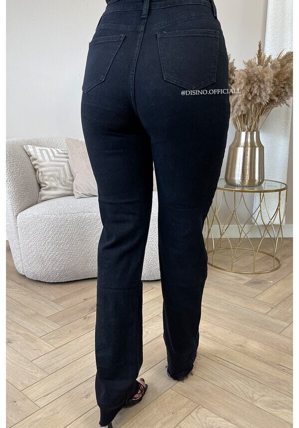 BLACK - 'BEVERLY' - EXTRA LONG SUPER STRETCH STRAIGHT LEG JEANS