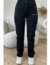 BLACK - 'CALIFORNIA' - PERFECT FIT STRETCH HIGH WAIST STRAIGHT LEG JEANS