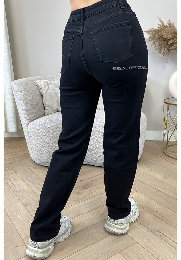 BLACK - 'CALIFORNIA' - PERFECT FIT STRETCH HIGH WAIST STRAIGHT LEG JEANS