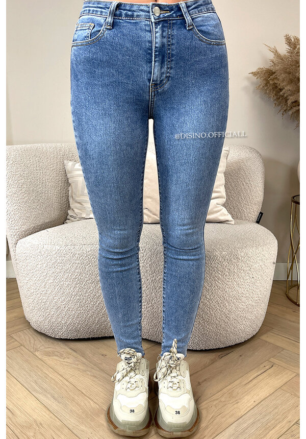 REDIAL - BLUE - PERFECT HIGH WAIST SKINNY JEANS - 2088