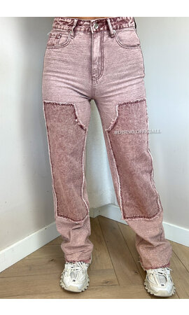 PINK - 'CARPENTER JEANS' - EXCLUSIVE STRAIGHT LEG JEANS