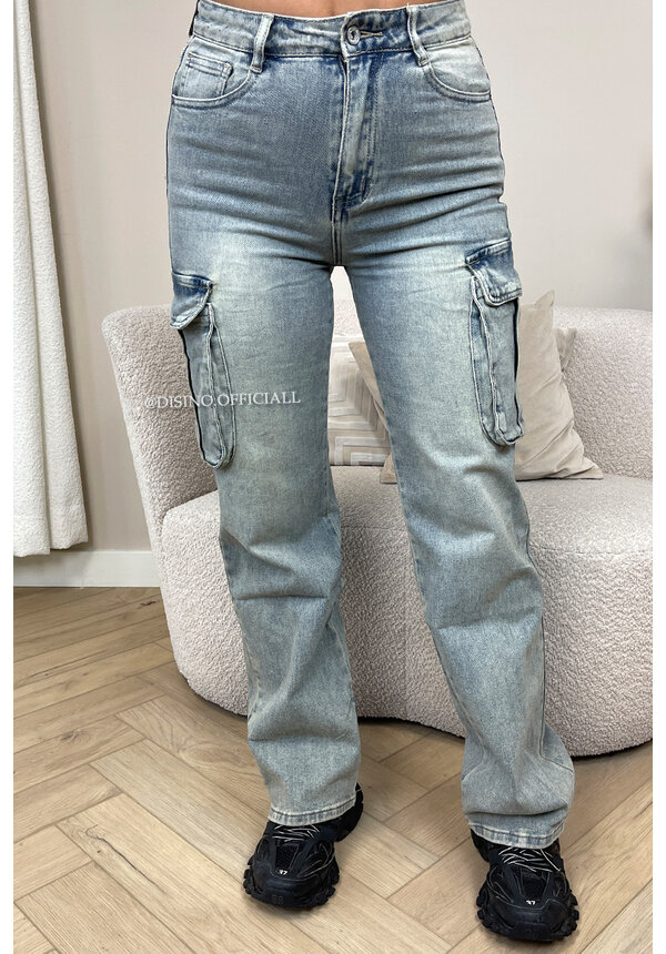 ACID WASH - 'KELLY CARGO JEANS' - SUPER STRETCH CARGO JEANS