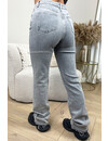 LIGHT GREY - 'BEVERLY' - EXTRA LONG SUPER STRETCH STRAIGHT LEG JEANS