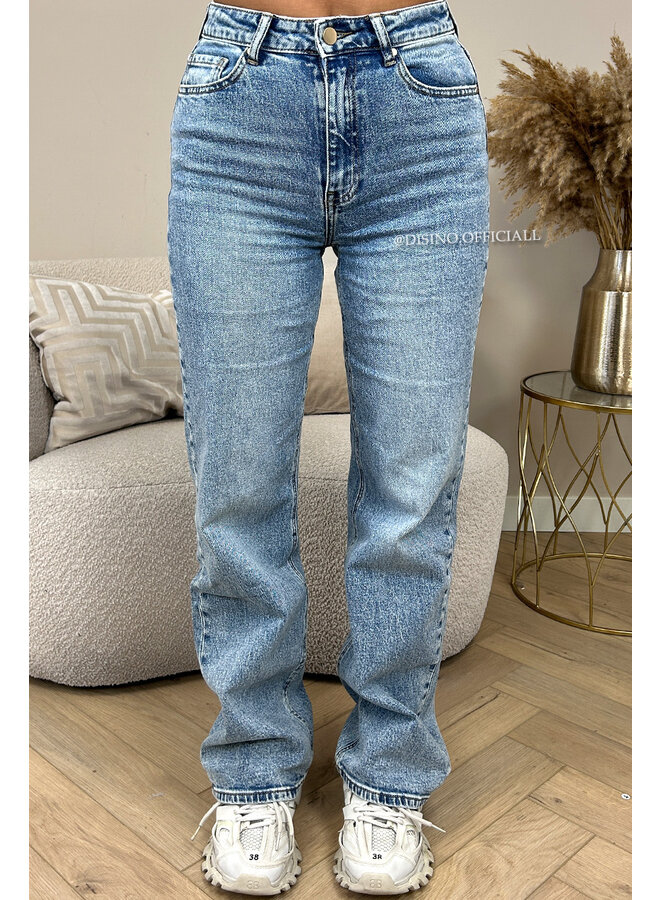 BLUE - 'OXFORD' - STRETCH WHITE WASHED WIDE LEG JEANS - 3327