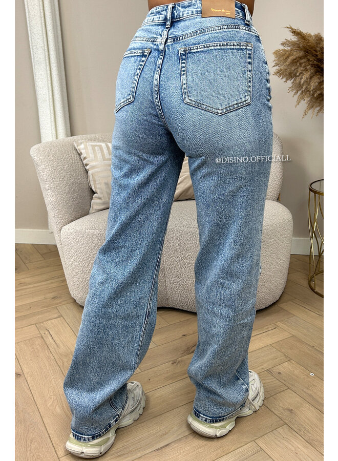 BLUE - 'OXFORD' - STRETCH WHITE WASHED WIDE LEG JEANS - 3327