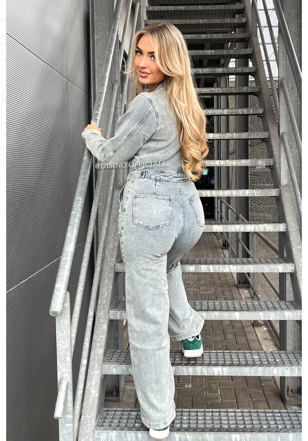 VINTAGE BLUE - 'KENZIE JUMPSUIT' - STRETCH LONG SLEEVE DENIM ZIPPER JUMPSUIT