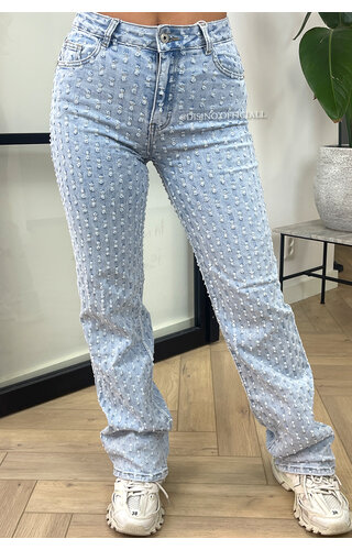 LIGHT BLUE - 'WHITNEY JEANS' - SUPER STRETCH INSPIRED RELIEF  STRAIGHT LEG JEANS 