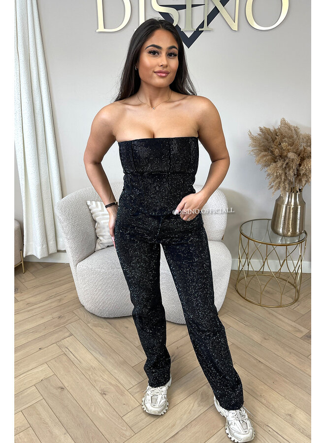 BLACK - 'CELINA DIAMONDS JEANS' - EXCLUSIVE STRETCH STRAIGHT LEG JEANS