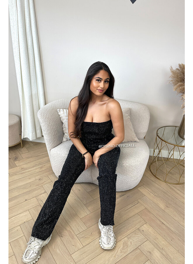 BLACK - 'CELINA DIAMONDS JEANS' - EXCLUSIVE STRETCH STRAIGHT LEG JEANS