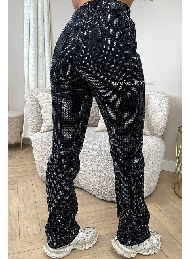 BLACK - 'CELINA DIAMONDS JEANS' - EXCLUSIVE STRETCH STRAIGHT LEG JEANS