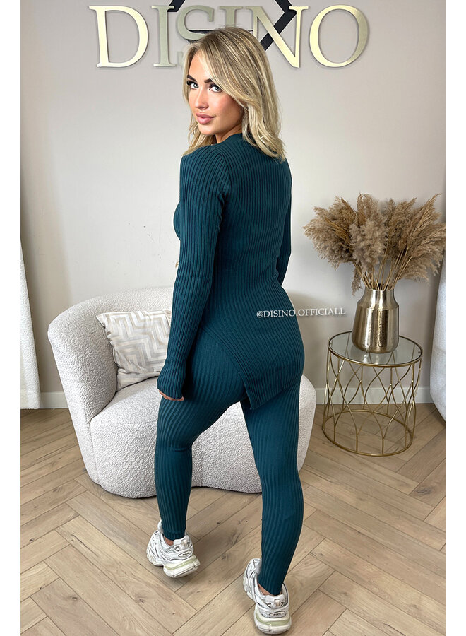 PETROL - 'LISA' - BASIC RIBBED V-NECK TWO PIECE SET