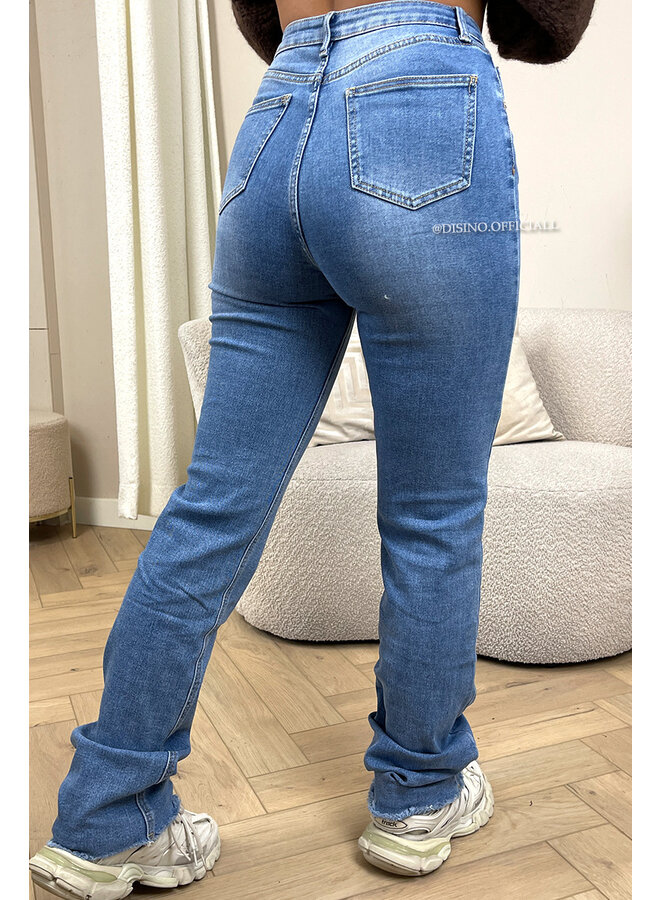 BLUE - 'BEVERLY' - EXTRA LONG SUPER STRETCH STRAIGHT LEG JEANS