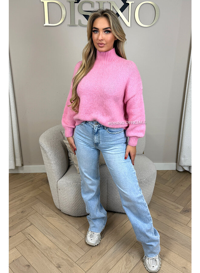 PINK - 'KYRA KNIT' - OVERSIZED SOFT KNIT