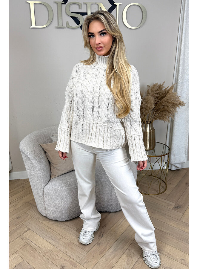 BEIGE - 'EVELYNN V2 KNIT' - KNITTED CABLE SWEATER
