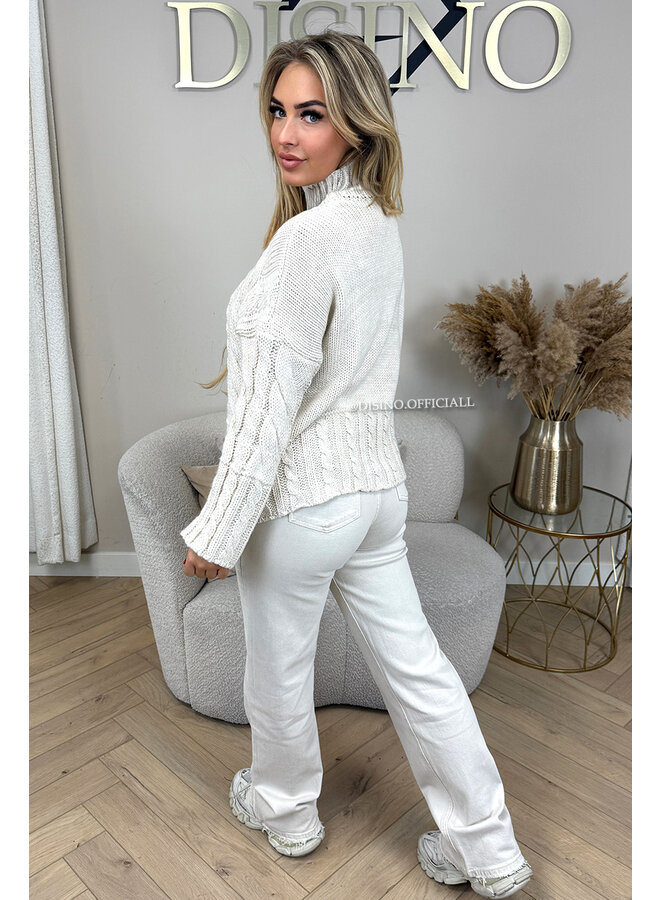 BEIGE - 'EVELYNN V2 KNIT' - KNITTED CABLE SWEATER