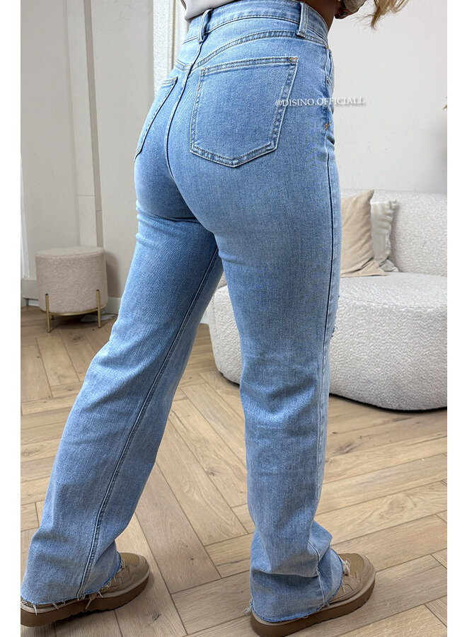 LIGHT BLUE - 'DETROIT' - SUPER STRETCH HIGH WAIST STRAIGHT LEG JEANS - 1967