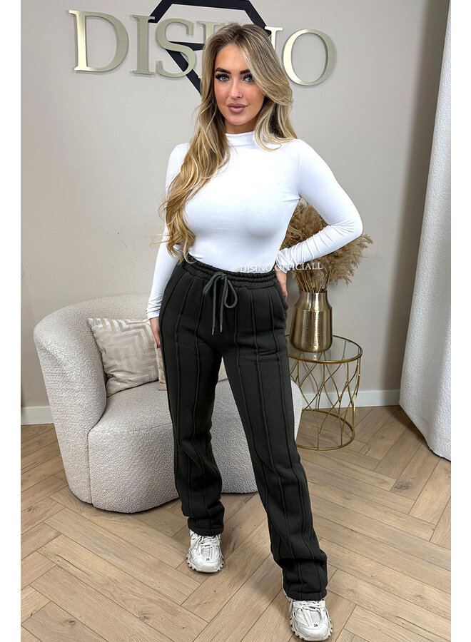 WHITE - 'MIA TOP' - PERFECT FIT HIGH NECK LONGSLEEVE TOP