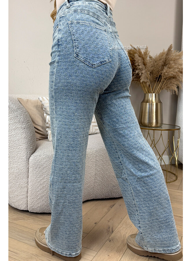 VINTAGE BLUE - 'RILEY JEANS' - SUPER STRETCH INSPIRED RELIEF  WIDE LEG JEANS