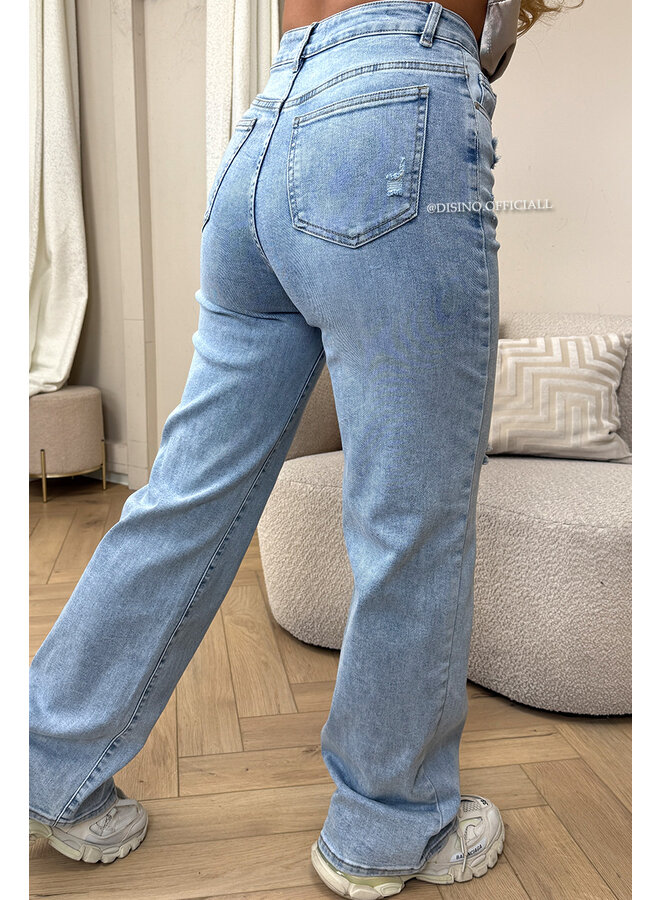 LIGHT BLUE - 'OSLO' - SUPER STRETCH HIGH WAIST RIPPED WIDE LEG JEANS