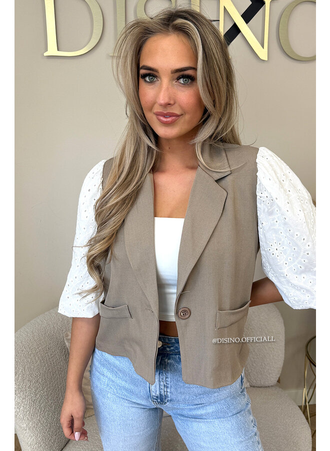 TAUPE - 'QUINN SHORT SLEEVE' - BRODERIE PUFF SLEEVE BLAZER