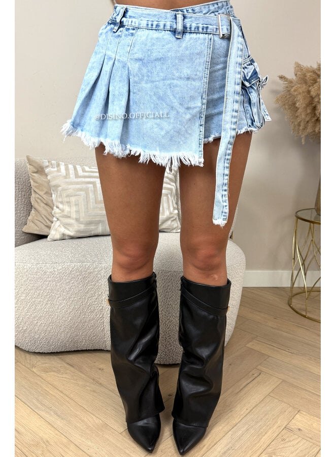 BLUE - 'RAYE SKORT' - DENIM PLISSE CARGO SKORT