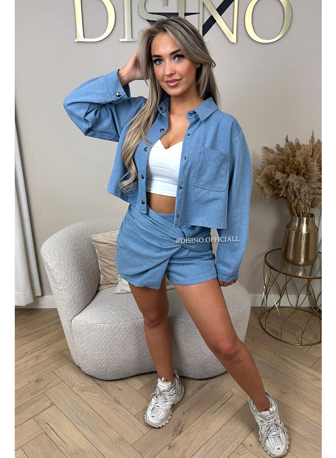 LIGHT BLUE - 'HANNAH BLOUSE' - DENIM OVERSIZED BLOUSE