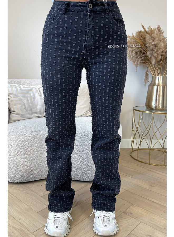 BLACK - 'WHITNEY JEANS' - SUPER STRETCH INSPIRED RELIEF  STRAIGHT LEG JEANS