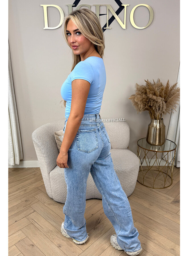 LIGHT BLUE - 'JACKY SHORTSLEEVE' - DOUBLE LAYERED BASIC TOP
