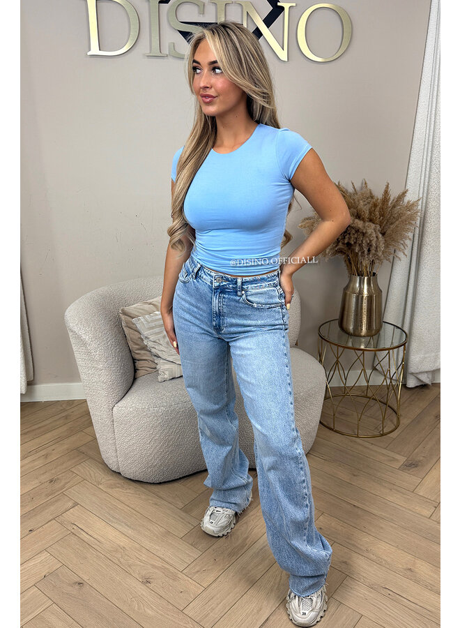 LIGHT BLUE - 'JACKY SHORTSLEEVE' - DOUBLE LAYERED BASIC TOP