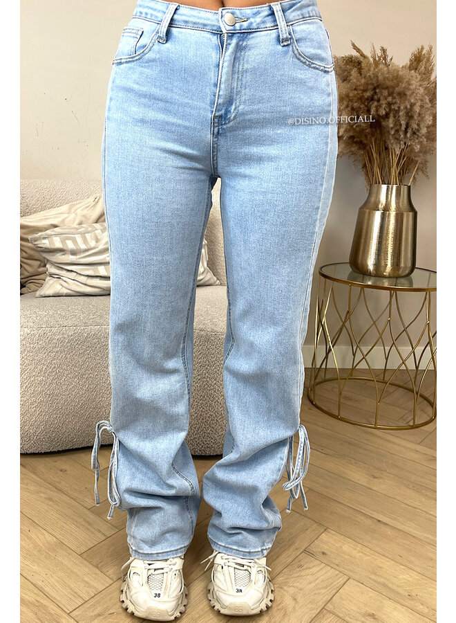 LIGHT BLUE - 'BOW JEANS' - SUPER STRETCH WIDE LEG JEANS