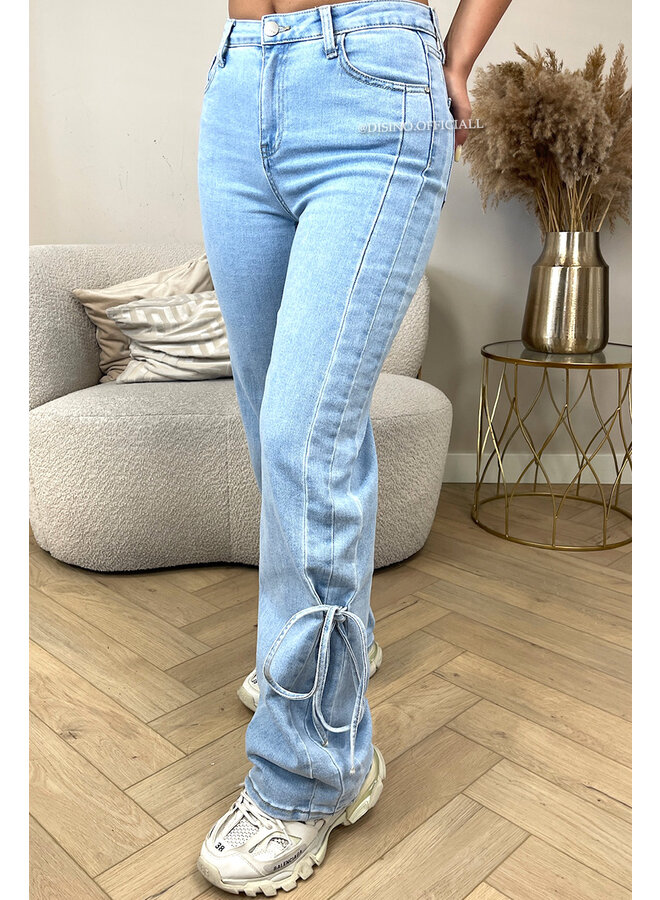 LIGHT BLUE - 'BOW JEANS' - SUPER STRETCH WIDE LEG JEANS