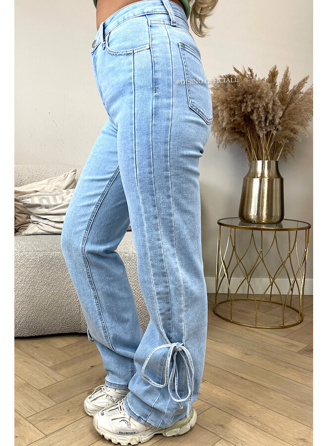 LIGHT BLUE - 'BOW JEANS' - SUPER STRETCH WIDE LEG JEANS
