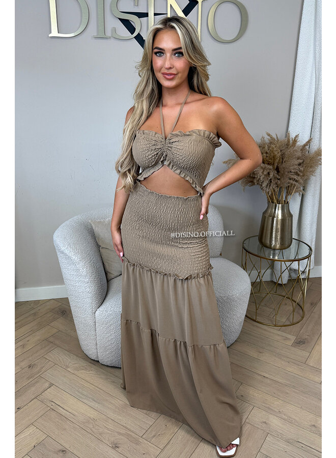 CAMEL - 'FAYÉ MAXI DRESS' - CUT-OUT MAXI DRESS
