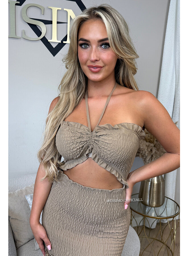 CAMEL - 'FAYÉ MAXI DRESS' - CUT-OUT MAXI DRESS