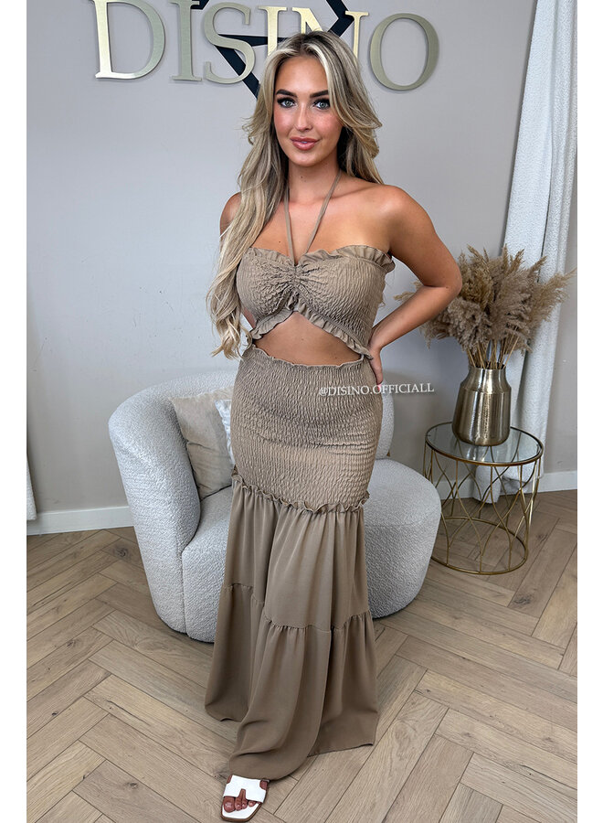 CAMEL - 'FAYÉ MAXI DRESS' - CUT-OUT MAXI DRESS