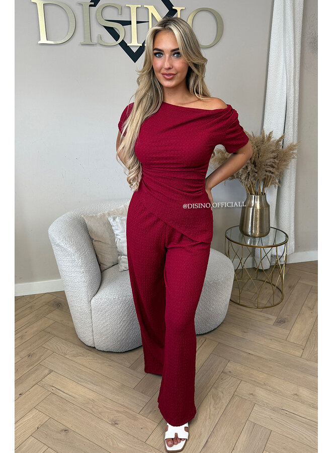 BORDEAUX - 'KATE SET' - WAFFLE PRINT ASYMMETRIC TOP + PANTS SET