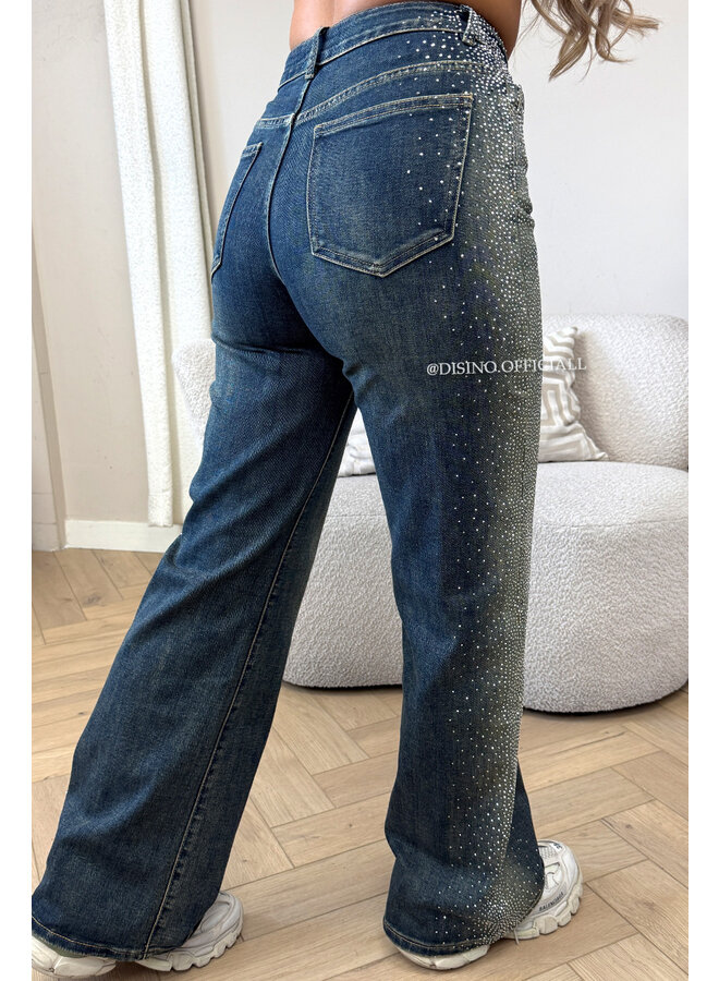 DIRTY BLUE - 'PRAGUE' - STRETCH HIGH WAIST DIAMONDS JEANS