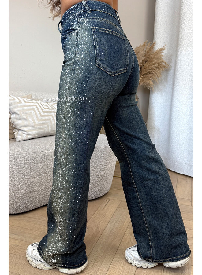 DIRTY BLUE - 'PRAGUE' - STRETCH HIGH WAIST DIAMONDS JEANS