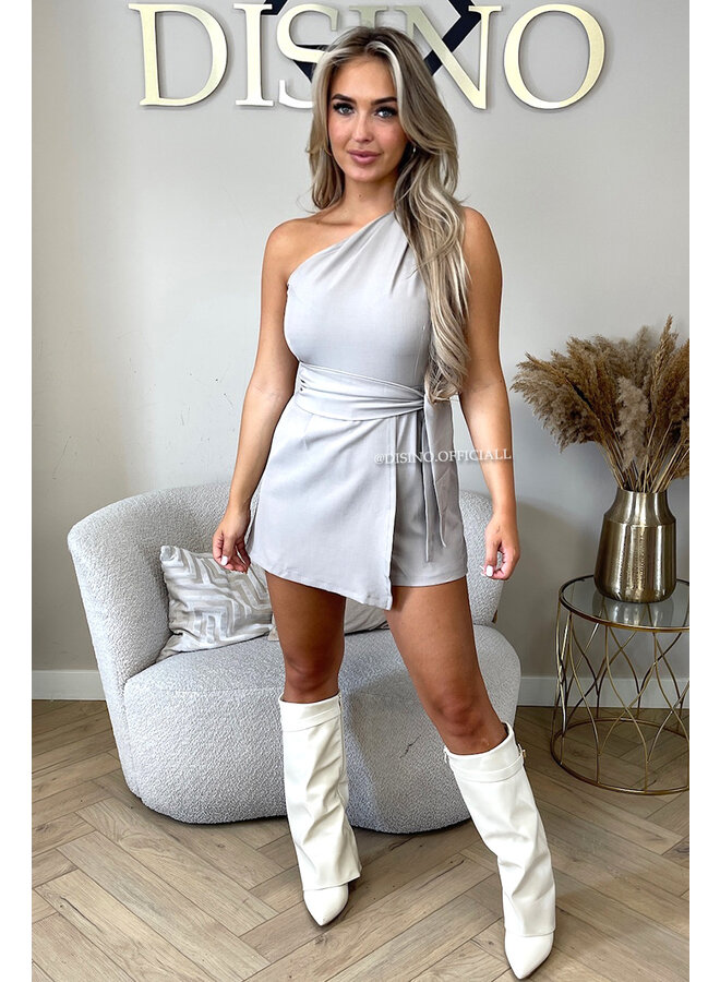 BEIGE - 'NOËLLA PLAYSUIT' - CLASSY ONE-SHOULDER PLAYSUIT