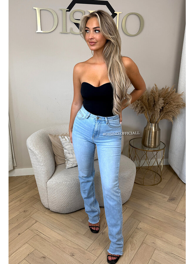 LIGHT BLUE - 'BEVERLY' - EXTRA LONG SUPER STRETCH STRAIGHT LEG JEANS