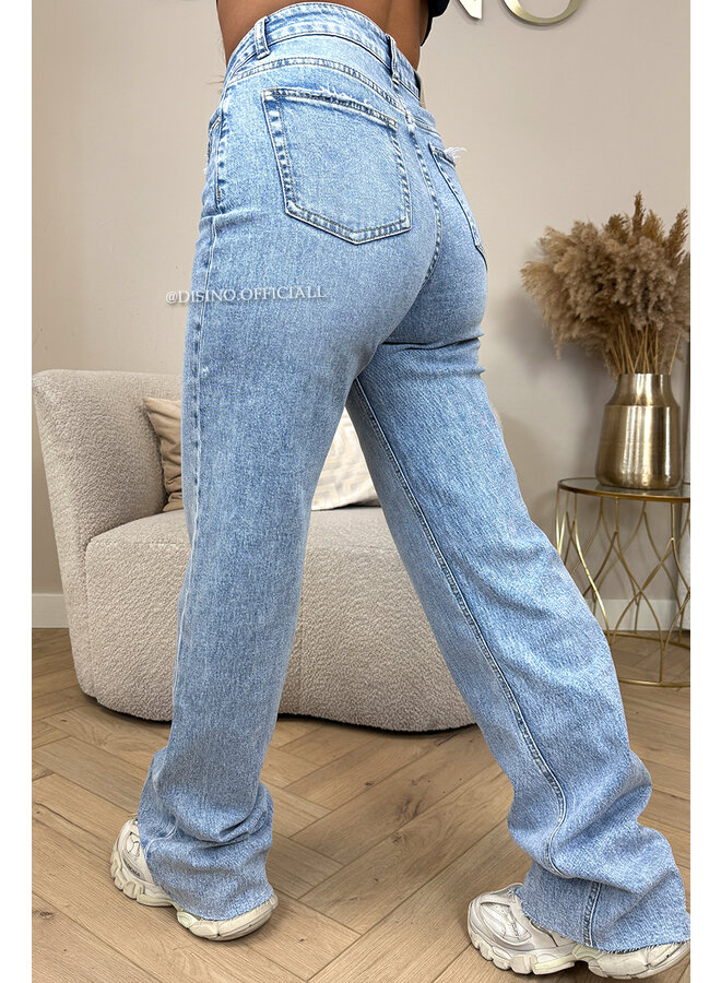 LIGHT BLUE - 'VANCOUVER' - STRETCH EXTRA LONG WIDE LEG JEANS