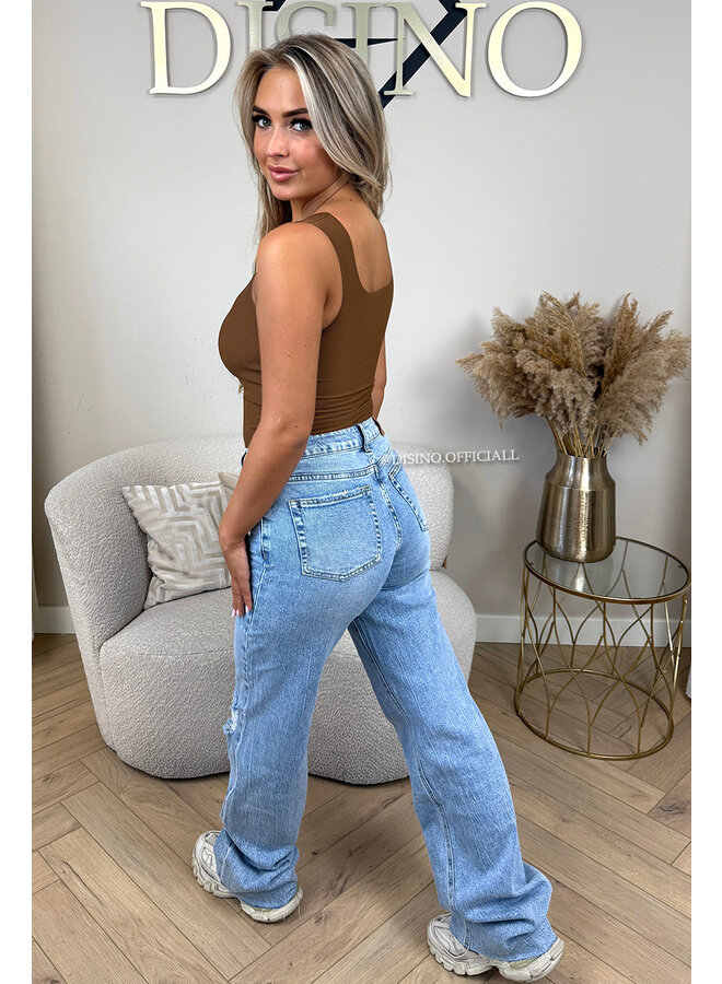 CAMEL - 'AMAYA TOP' - SHAPING SKIMMS INSPIRED TOP