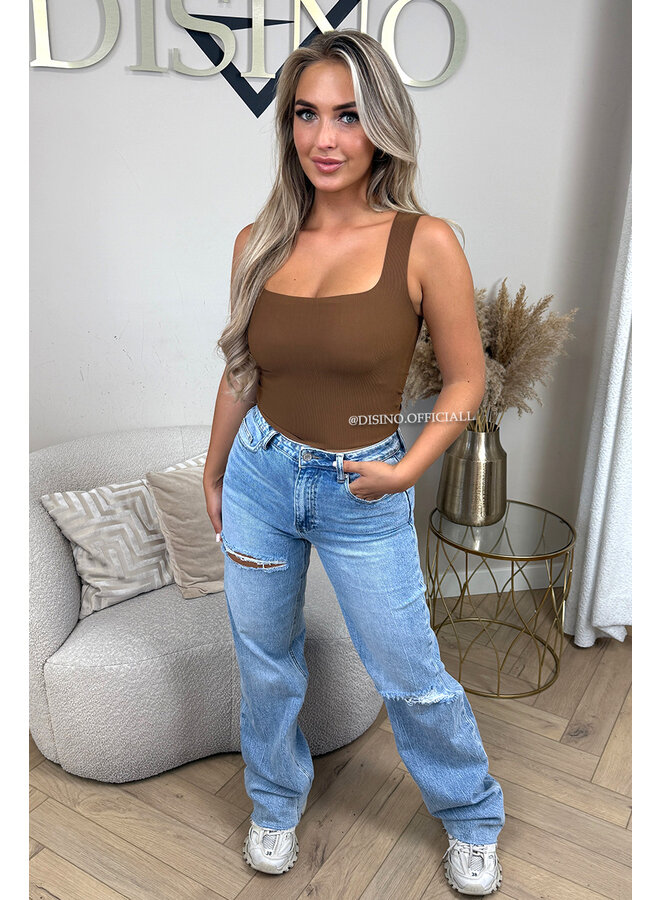 CAMEL - 'AMAYA TOP' - SHAPING SKIMMS INSPIRED TOP