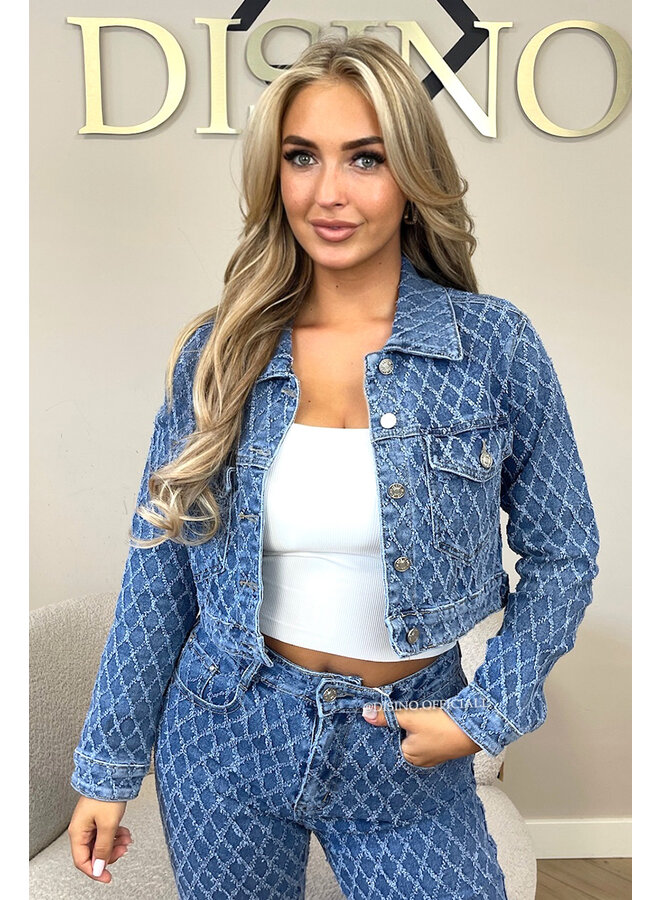 BLUE - 'ASHLEY JACKET' - SUPER STRETCH INSPIRED RELIEF  DENIM JACKET