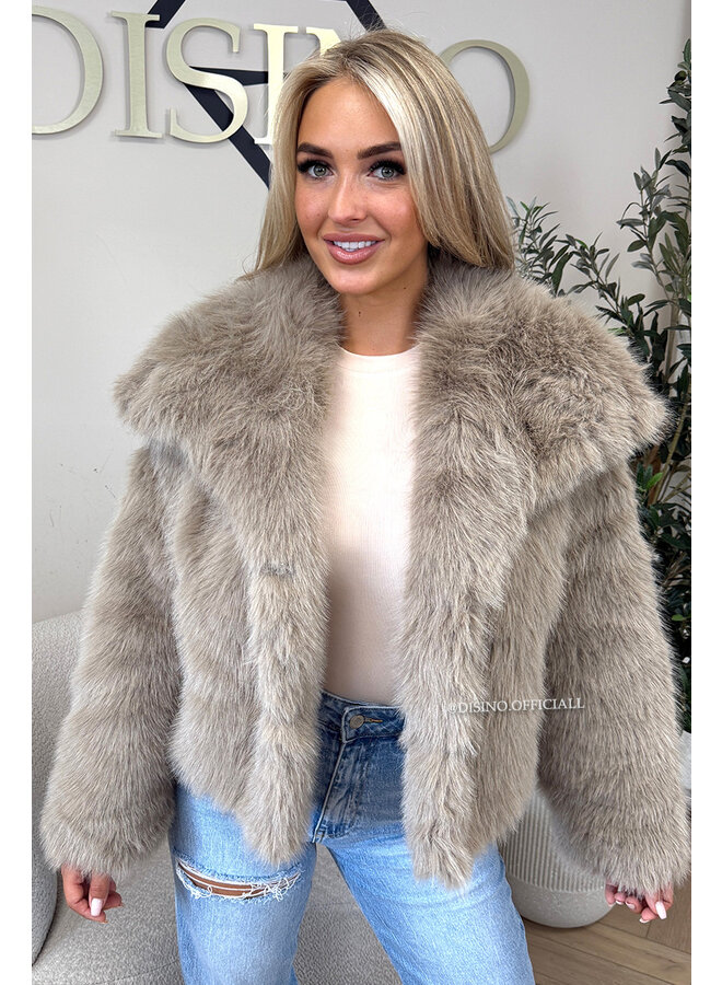 BEIGE - 'CHLOÉ V2 COAT' - PREMIUM QUALITY FAUX FUR OVERSIZED COAT