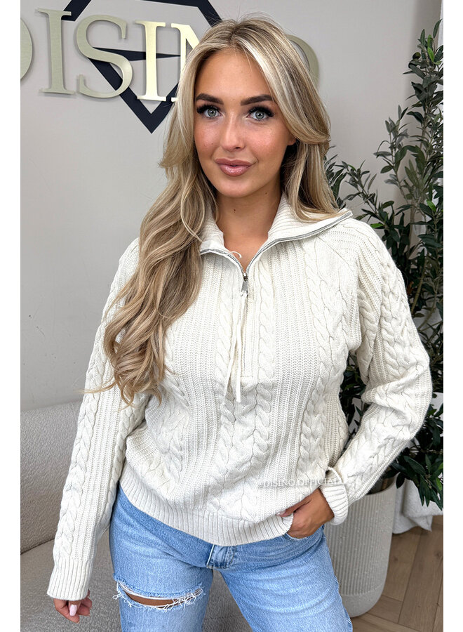 BEIGE - 'EVELYN KNIT' - OVERSIZED CABLE ZIPPER KNIT
