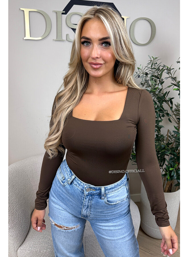 CHOCO - 'NICOLE SQUARE' - PERFECT FIT LONG SLEEVE TOP