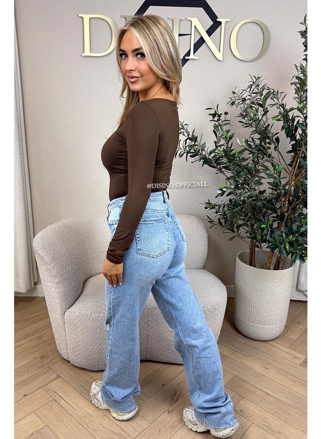 CHOCO - 'NICOLE SQUARE' - PERFECT FIT LONG SLEEVE TOP