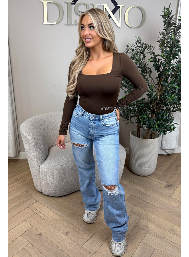 CHOCO - 'NICOLE SQUARE' - PERFECT FIT LONG SLEEVE TOP